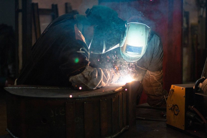 Крановая стрела Метатэкс. Для задач, с которыми не справятся паллетные вилы